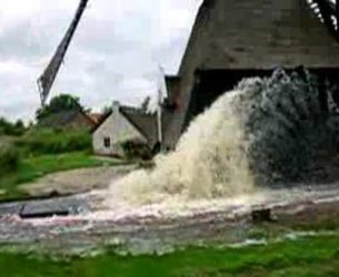 Wateroverlast bij de Hoekmolen juli 2007