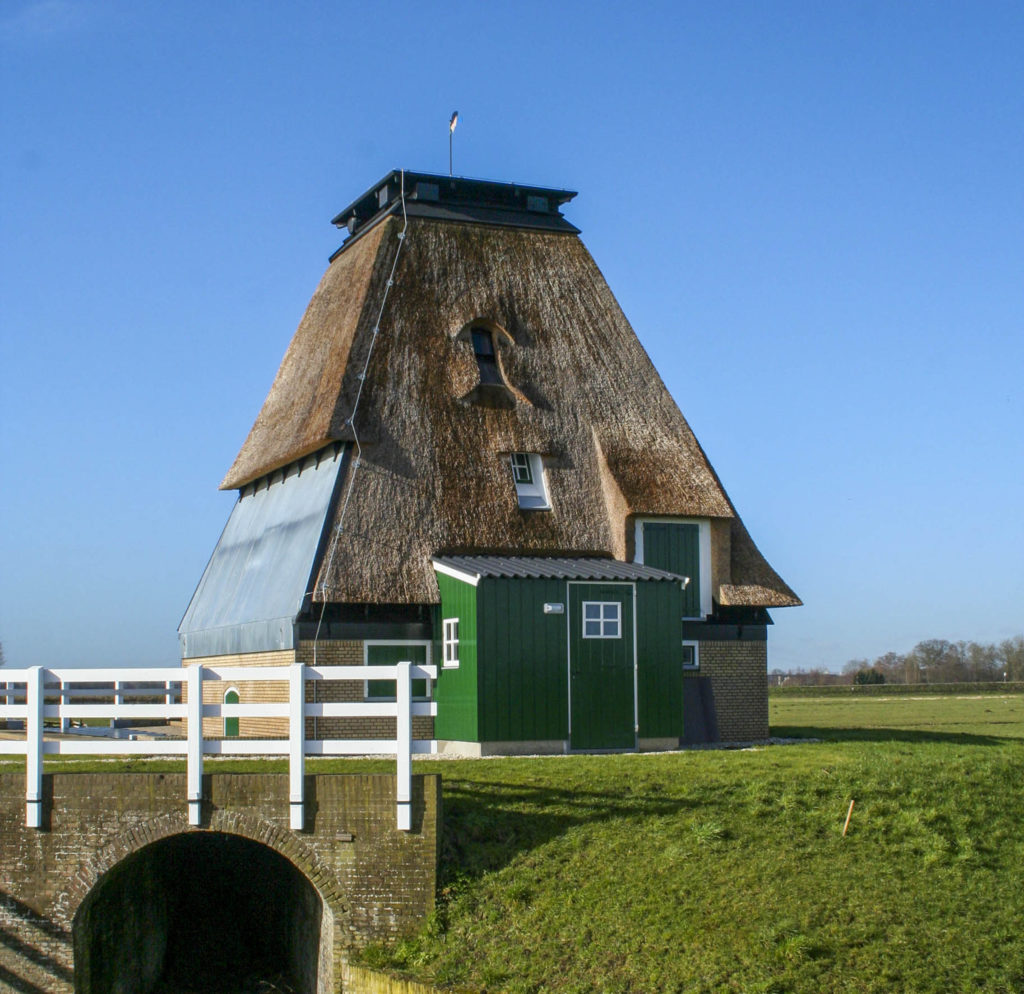 Hoge tiendwegmolen